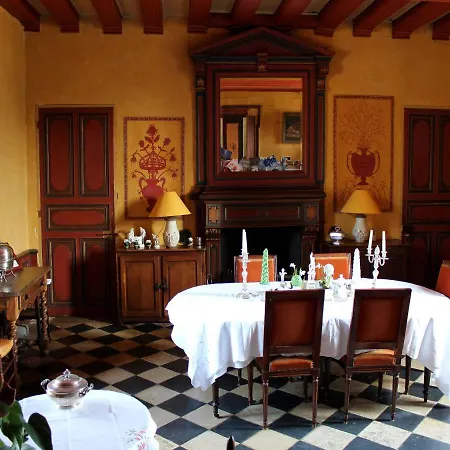 Chateau De Chambiers 4*