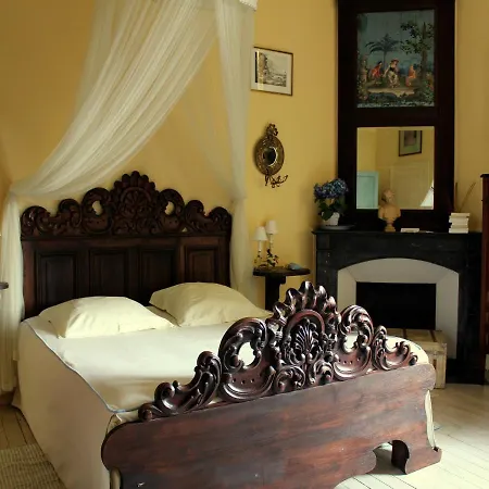 Chateau De Chambiers 4*