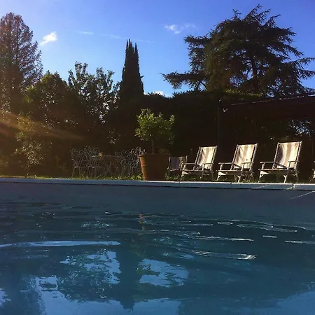 Chateau De Chambiers 4*