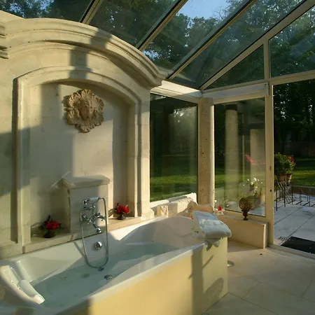 Chateau De Chambiers