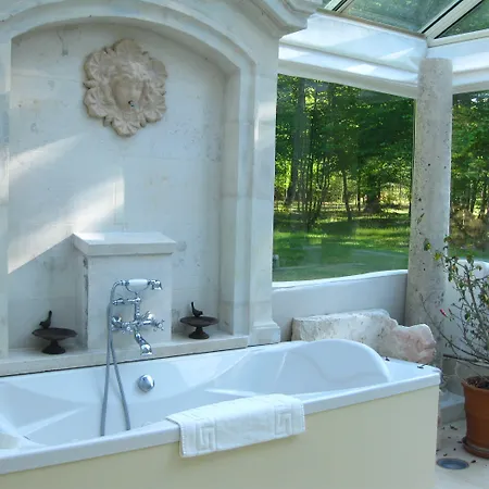 Chateau De Chambiers 4*