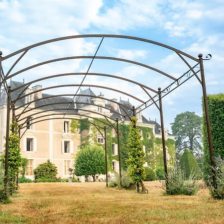 فندق مبيت وإفطار Chateau De Chambiers 4*