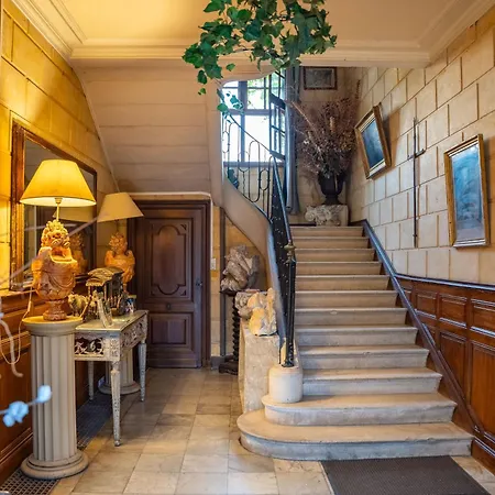 Chateau De Chambiers فندق مبيت وإفطار