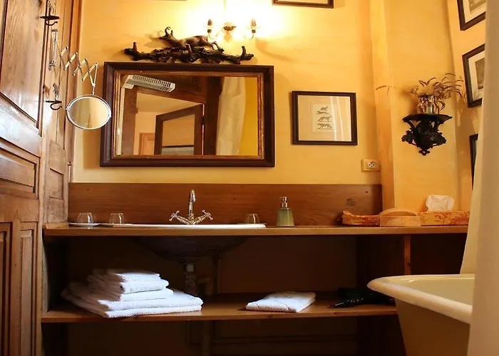 Chateau De Chambiers Bed & Breakfast Durtal