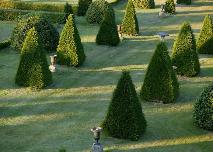 Bed & Breakfast Chateau De Chambiers 4*