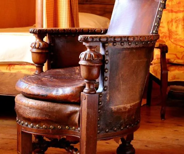 Chateau De Chambiers 4*