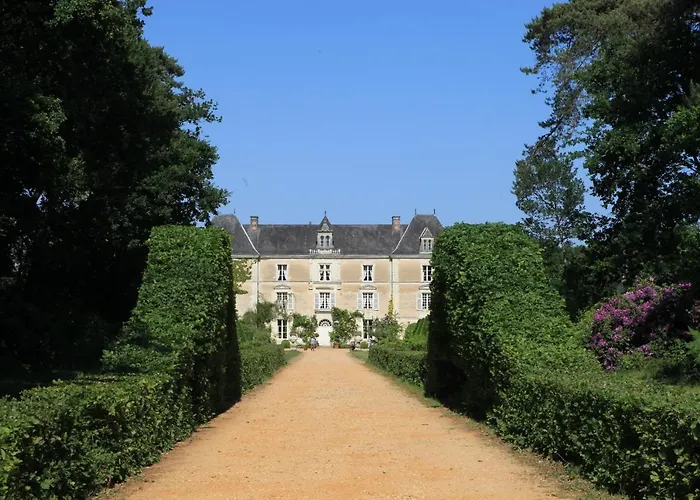 Chateau De Chambiers 4*