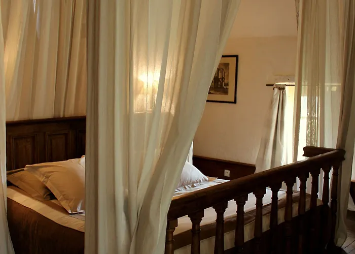 Chateau De Chambiers Bed & Breakfast Durtal