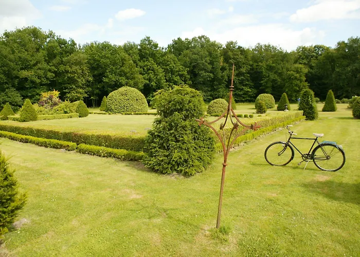 Chateau De Chambiers