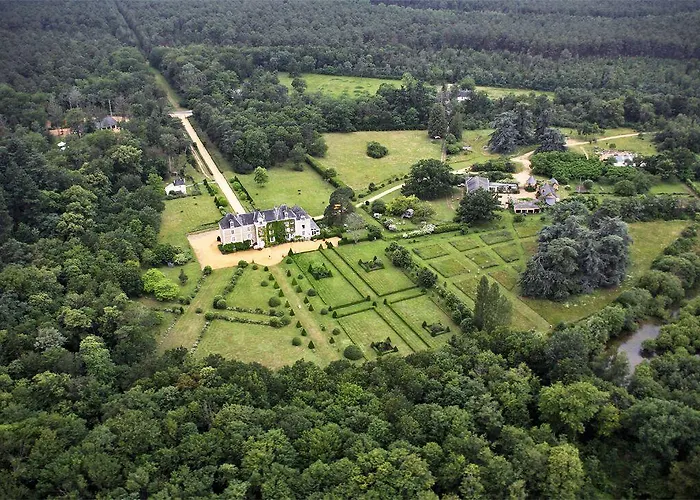 Panzió Chateau De Chambiers 4*